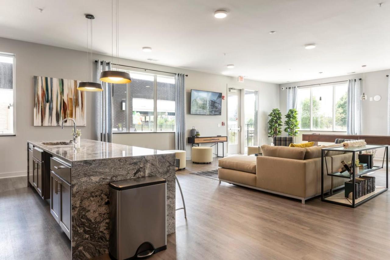 Modern Dwntwn 1 Bdrm Apt Pool Gym Free Parking Indianapolis Eksteriør bilde
