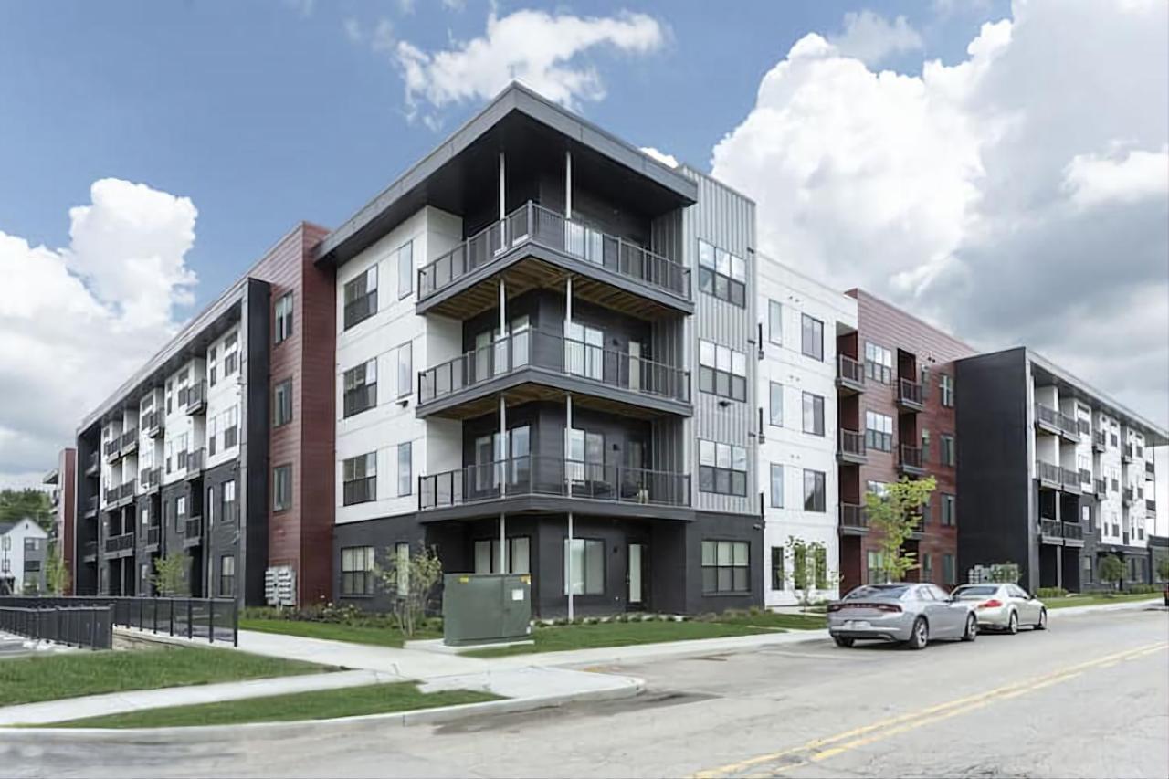 Modern Dwntwn 1 Bdrm Apt Pool Gym Free Parking Indianapolis Eksteriør bilde